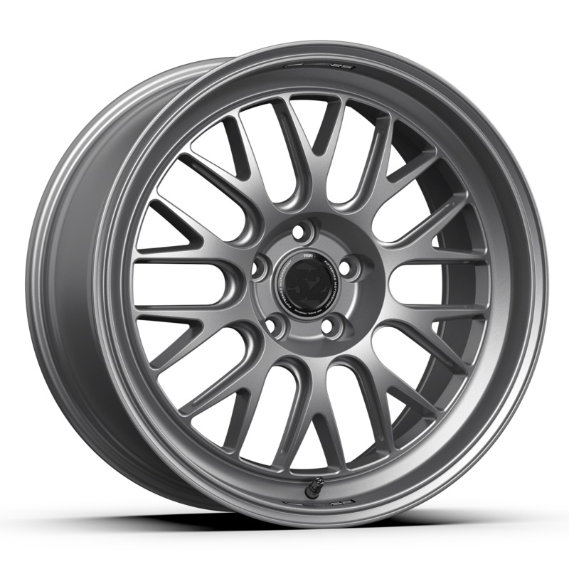 fifteen52 Holeshot RSR 19″ 5×114.3 Matte Titanium