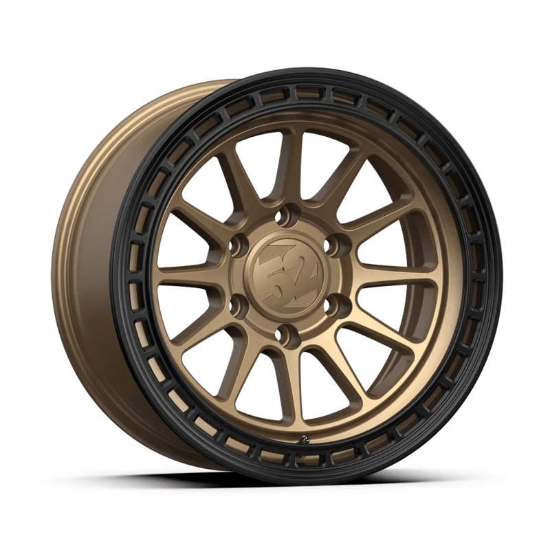 fifteen52 Range HD 17″ 6×135 Desert Bronze